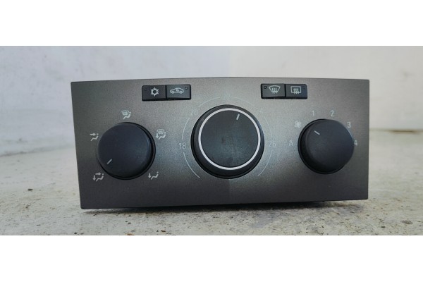 Recambio de mando climatizador para opel astra h berlina enjoy referencia OEM IAM 13231051  