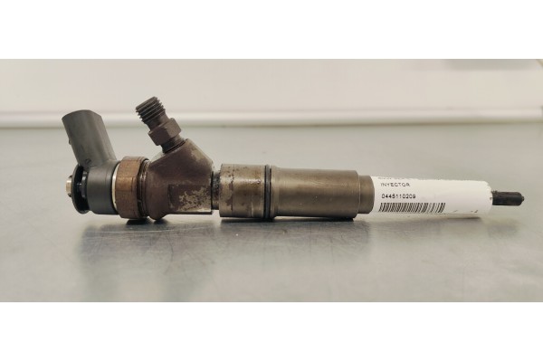 Recambio de inyector para bmw serie 1 berlina (e81/e87) 118d referencia OEM IAM 0445110209  