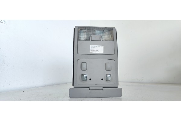 Recambio de luz interior para audi a6 avant (4b5) 2.5 tdi referencia OEM IAM 4B0947105  