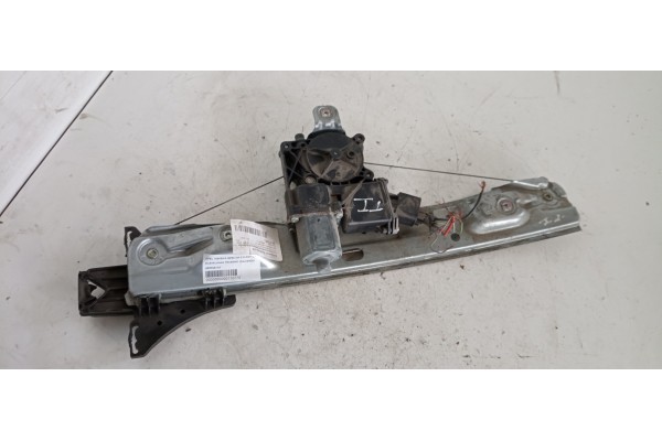 Recambio de elevalunas trasero izquierdo para opel insignia berlina 2.0 cdti cat referencia OEM IAM 966308102 966306103 