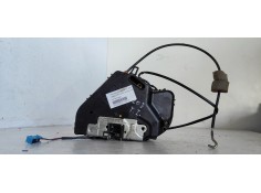 Recambio de cerradura puerta trasera izquierda para mercedes-benz clase c (w203) berlina 2.2 cdi cat referencia OEM IAM 20373001
