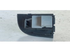 Recambio de mando elevalunas trasero izquierdo para audi a6 avant (4b5) 2.5 tdi referencia OEM IAM 4B0959855  