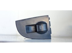 MANDO ELEVALUNAS DELANTERO DERECHO 4B1959522 