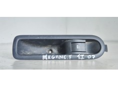 MANDO ELEVALUNAS TRASERO IZQUIERDO 