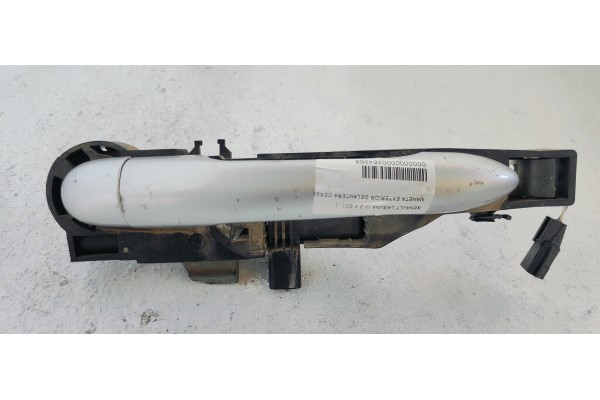 Recambio de maneta exterior delantera derecha para renault laguna iii 2.0 dci referencia OEM IAM   