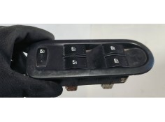 Recambio de mando elevalunas delantero izquierdo para renault scenic ii confort expression referencia OEM IAM 156018070C  
