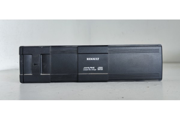 Recambio de sistema audio / radio cd para renault scenic ii 1.9 dci diesel referencia OEM IAM 8200002589A  