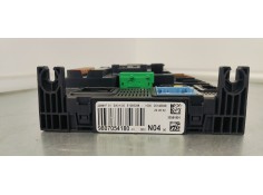 Recambio de caja reles / fusibles para peugeot 308 1.6hdi 92 fap referencia OEM IAM 9807054180  