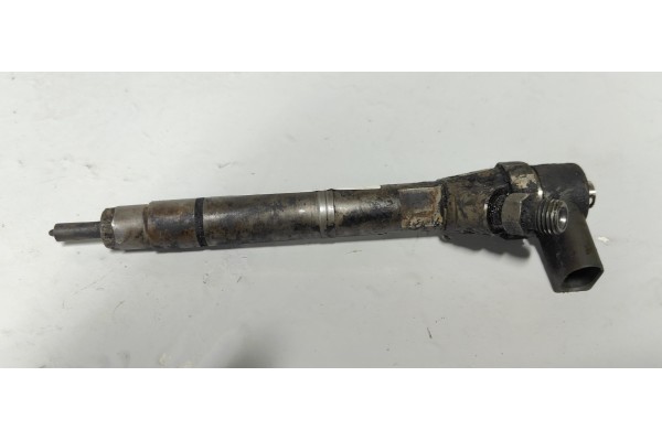 Recambio de inyector para mercedes-benz clase e (w210) berlina diesel 3.2 cdi cat referencia OEM IAM   