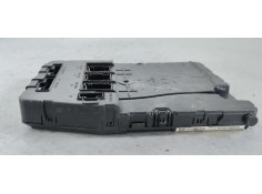 Recambio de caja reles / fusibles para renault megane ii berlina 3p 1.6 16v referencia OEM IAM 8200780028  