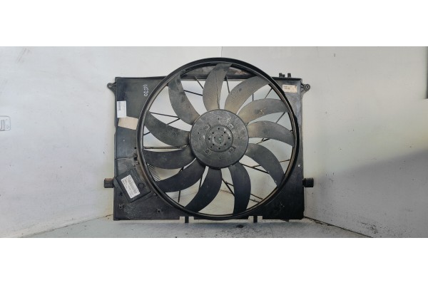 Recambio de electroventilador para mercedes-benz clase s (w220) berlina 320 cdi (220.025) referencia OEM IAM A2205004704  