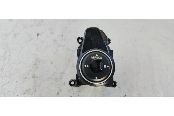 Recambio de mando retrovisor para hyundai i40 style referencia OEM IAM 39R4801230  