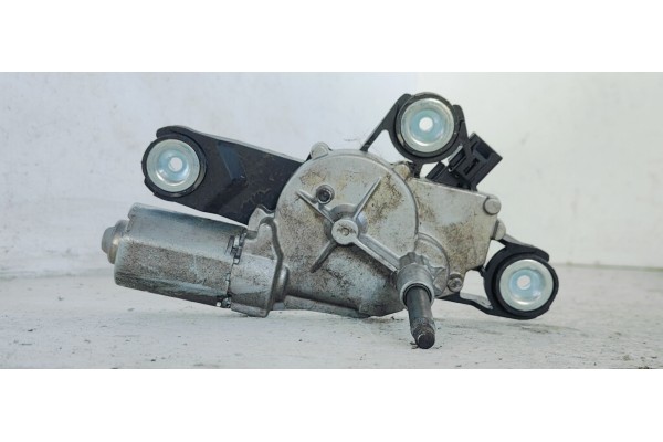 Recambio de motor limpia trasero para ford focus cmax monovolumen fase 1 referencia OEM IAM 0390201822  