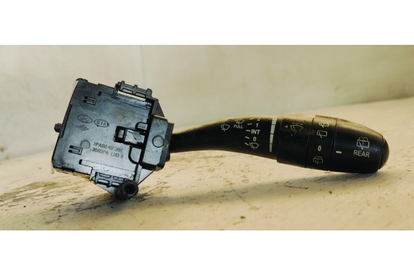 Recambio de mando limpia para hyundai i30 classic referencia OEM IAM 934202L010  