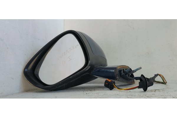 Recambio de retrovisor izquierdo para citroen c4 picasso 1.6hdi 120 fap referencia OEM IAM E9026724  
