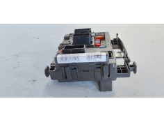 Recambio de caja reles / fusibles para peugeot partner (s2) combiespace referencia OEM IAM 965061858000  