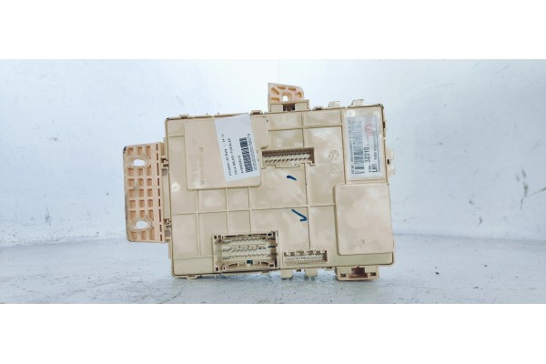 Recambio de caja reles / fusibles para hyundai i40 style referencia OEM IAM 919553Z010  