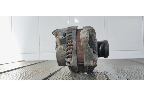 Recambio de alternador para mitsubishi outlander (cw0) 2.4i 170 4x4 referencia OEM IAM 1800A053  