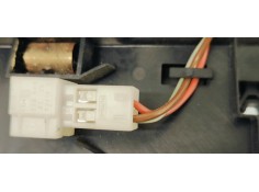 Recambio de cenicero para mercedes-benz clase c (w204) berlina 3.5 i 272 [350] referencia OEM IAM A2046800179  