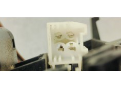 Recambio de cenicero para mercedes-benz clase c (w204) berlina 3.5 i 272 [350] referencia OEM IAM A2046800179  