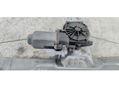 Recambio de elevalunas delantero derecho para peugeot 207 1.4 i 95 referencia OEM IAM 9681182280  
