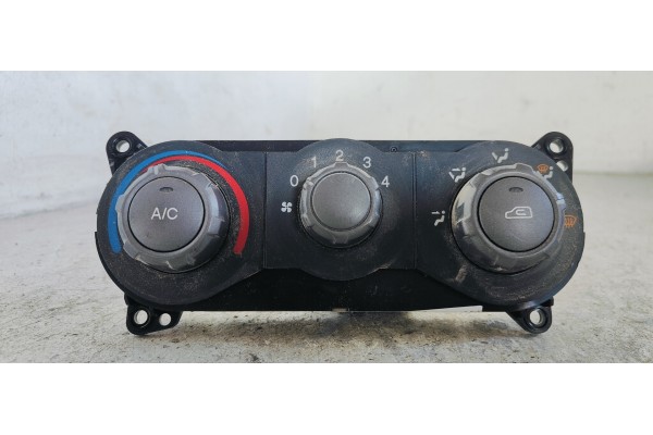 Recambio de mando calefaccion / aire acondicionado para hyundai matrix (fc) 1.5 crdi gls full referencia OEM IAM 9725017XXX  