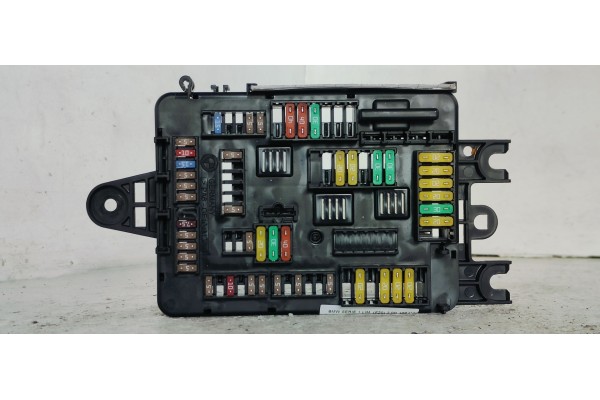 Recambio de caja reles / fusibles para bmw serie 1 lim. (f20) 2.0d 190 [120] fap referencia OEM IAM 938907001  