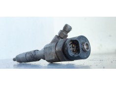 Recambio de inyector para renault scenic ii 1.9 dci diesel referencia OEM IAM 0445110110B  