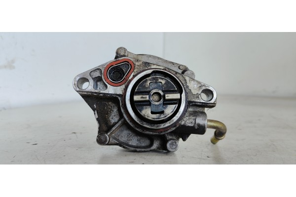 Recambio de depresor freno / bomba vacio para peugeot 206 berlina 1.4 hdi referencia OEM IAM 9637413980  