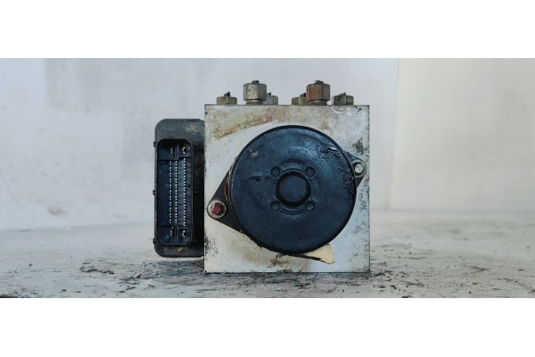 Recambio de abs para opel insignia sports tourer cosmo 4x4 referencia OEM IAM 22838815  