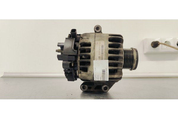Recambio de alternador para opel corsa d referencia OEM IAM 13256932  