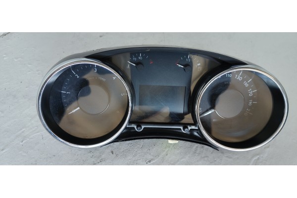 Recambio de cuadro instrumentos para peugeot 3008 active referencia OEM IAM 9802262880  