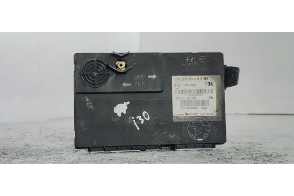 Recambio de modulo electronico para hyundai i30 classic referencia OEM IAM 954002L100  