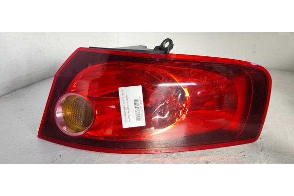 Recambio de piloto trasero derecho para fiat croma (194) 1.9 jtd 16v cat referencia OEM IAM   