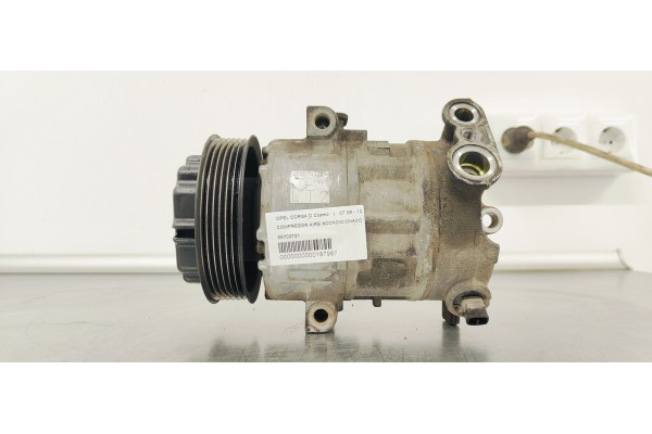 Recambio de compresor aire acondicionado para opel corsa d cosmo referencia OEM IAM 55703721  