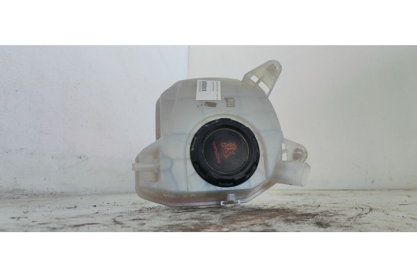 Recambio de deposito expansion para seat ibiza (kj1) style referencia OEM IAM 2Q0121407D  