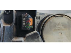 Recambio de faro izquierdo para citroen c4 picasso 1.6hdi 120 fap referencia OEM IAM 967597498002  