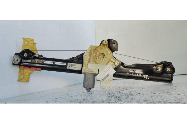 Recambio de elevalunas trasero izquierdo para citroen c4 picasso 1.6hdi 120 fap referencia OEM IAM 9676172480  