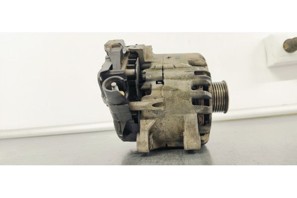 Recambio de alternador para peugeot 3008 1.6 hdi 112 fap referencia OEM IAM 9675753680  