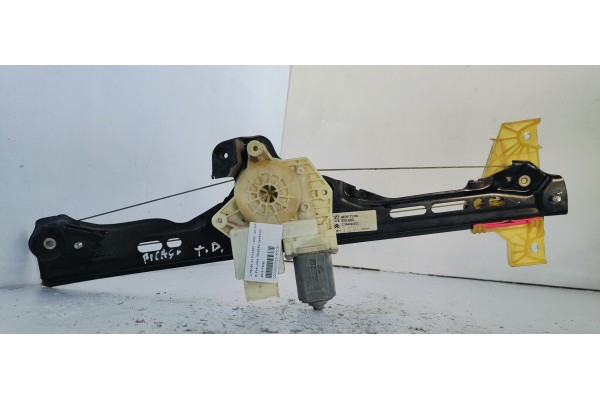 Recambio de elevalunas trasero derecho para citroen c4 picasso 1.6hdi 120 fap referencia OEM IAM 9676172380  