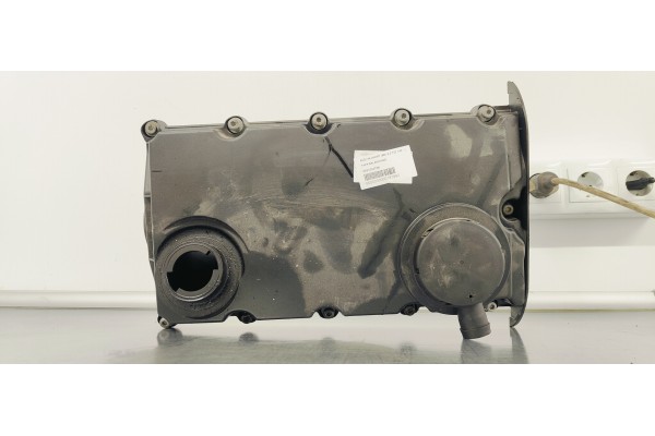 Recambio de tapa balancines para audi a4 avant (8e) 2.0 tdi 140 referencia OEM IAM 03G103475B  