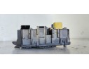 Recambio de caja reles / fusibles para opel astra h berlina elegance referencia OEM IAM 13206762  