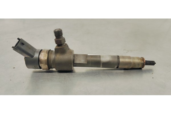 Recambio de inyector para opel astra h ber. edition referencia OEM IAM 0445110276  
