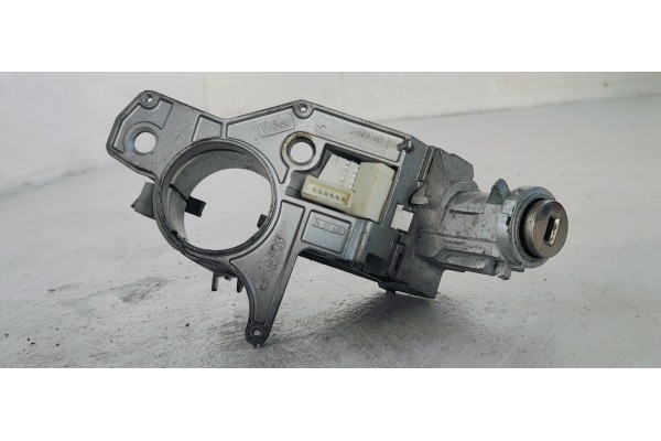 Recambio de conmutador de arranque para opel astra h berlina enjoy referencia OEM IAM N0501882  