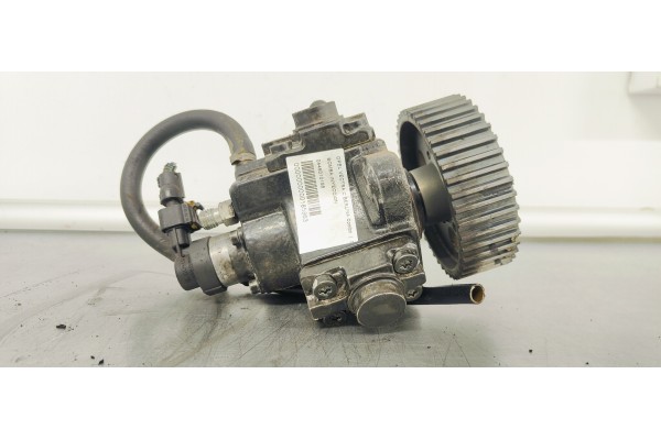 Recambio de bomba inyeccion para opel vectra c berlina comfort referencia OEM IAM 0445010156  