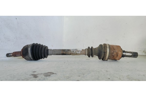 Recambio de transmision delantera izquierda para renault scenic ii emotion referencia OEM IAM 8200198016  