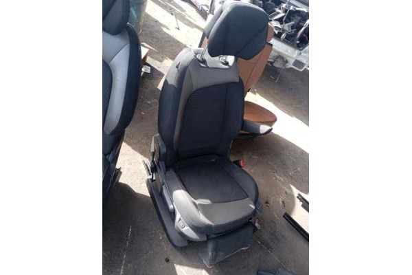Recambio de asiento delantero derecho para citroen c4 grand picasso 2.0hdi 150 fap referencia OEM IAM   