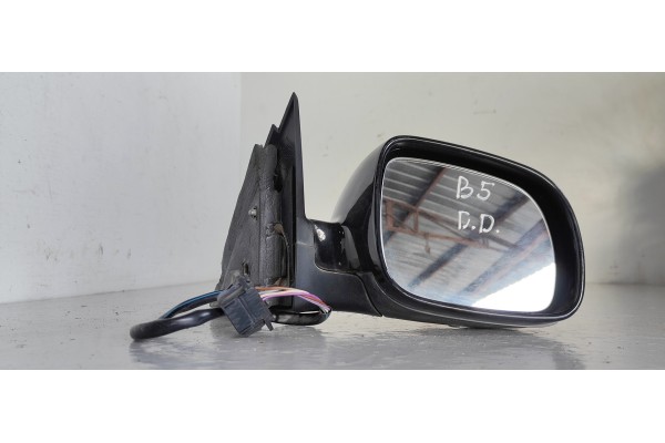 Recambio de retrovisor derecho para volkswagen passat berlina (3b3) v6 comfortline family 4motion referencia OEM IAM   