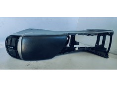 Recambio de consola central para hyundai i40 style referencia OEM IAM 846013Z020  