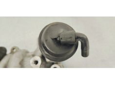 Recambio de colector admision para audi a4 avant (8e) 2.0 tdi 140 referencia OEM IAM 03G129713H  